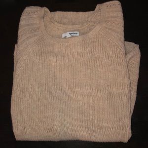 Cute long sleeve sweater